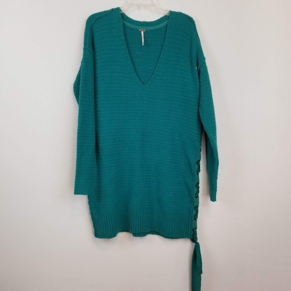 Free People Heart in Laces green oversized sweater - Picture 3 of 8